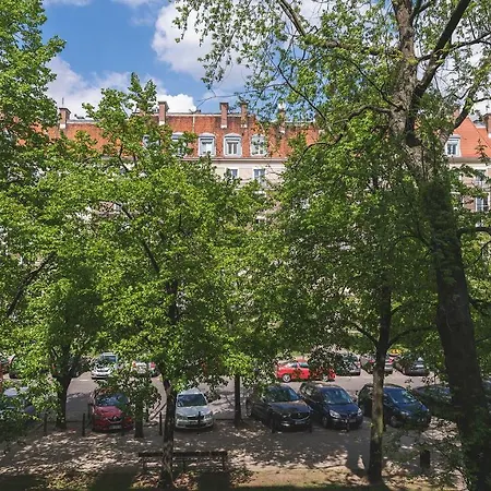 Zbawiciela Square P&O Serviced Apartments Warschau Exterior foto