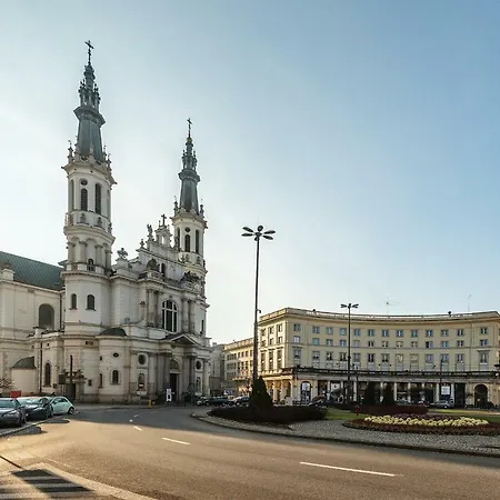 Zbawiciela Square P&O Serviced Apartments Warschau Exterior foto